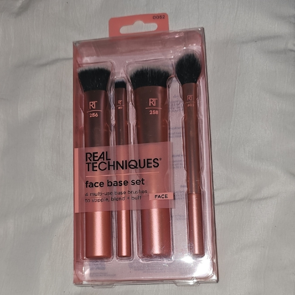 Real Techniques Rose Gold Makeup Brush Set